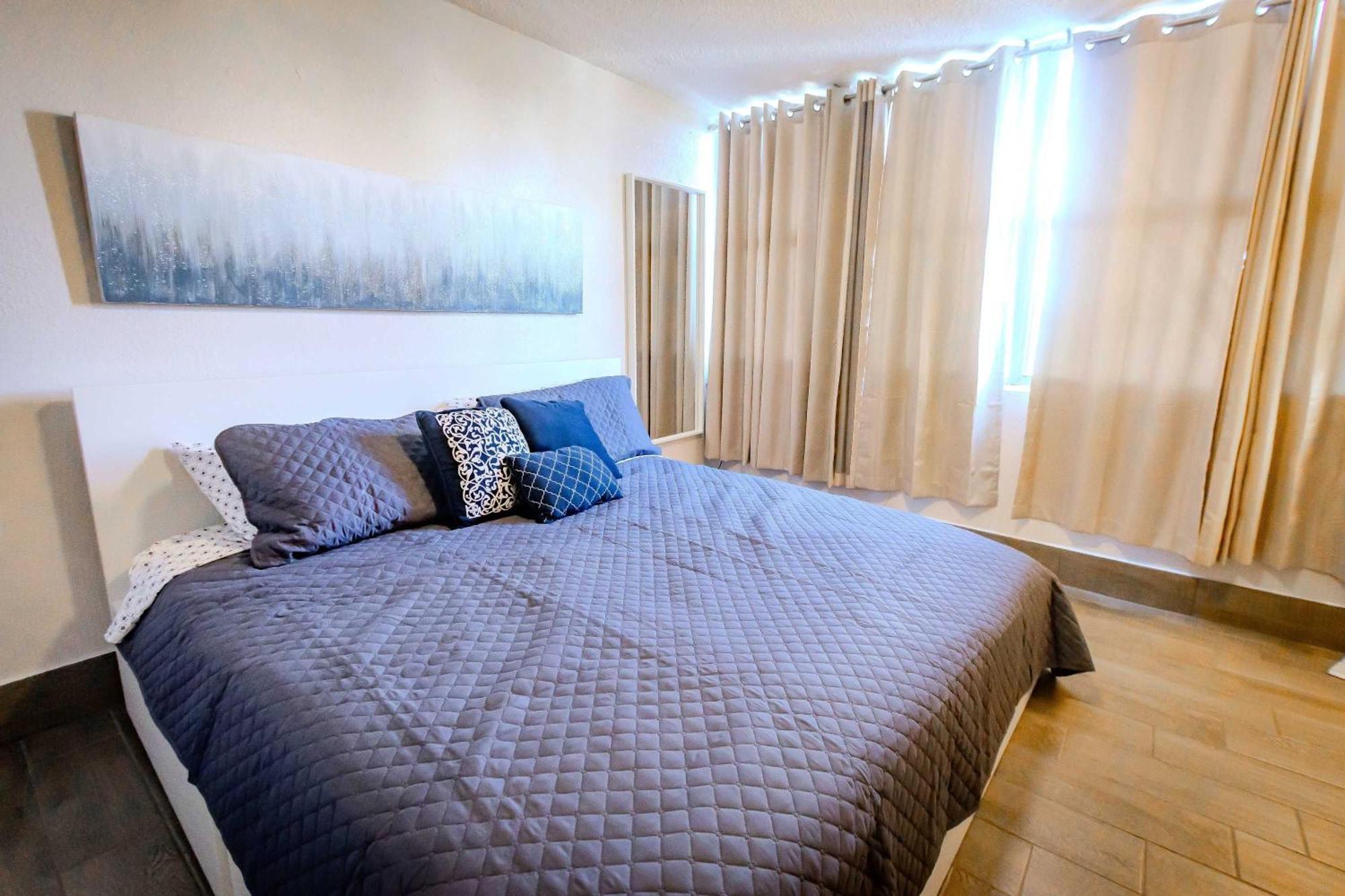 Sunset Paradise Cozy Beachfront Escape - Isla Verde San Juan Exterior foto